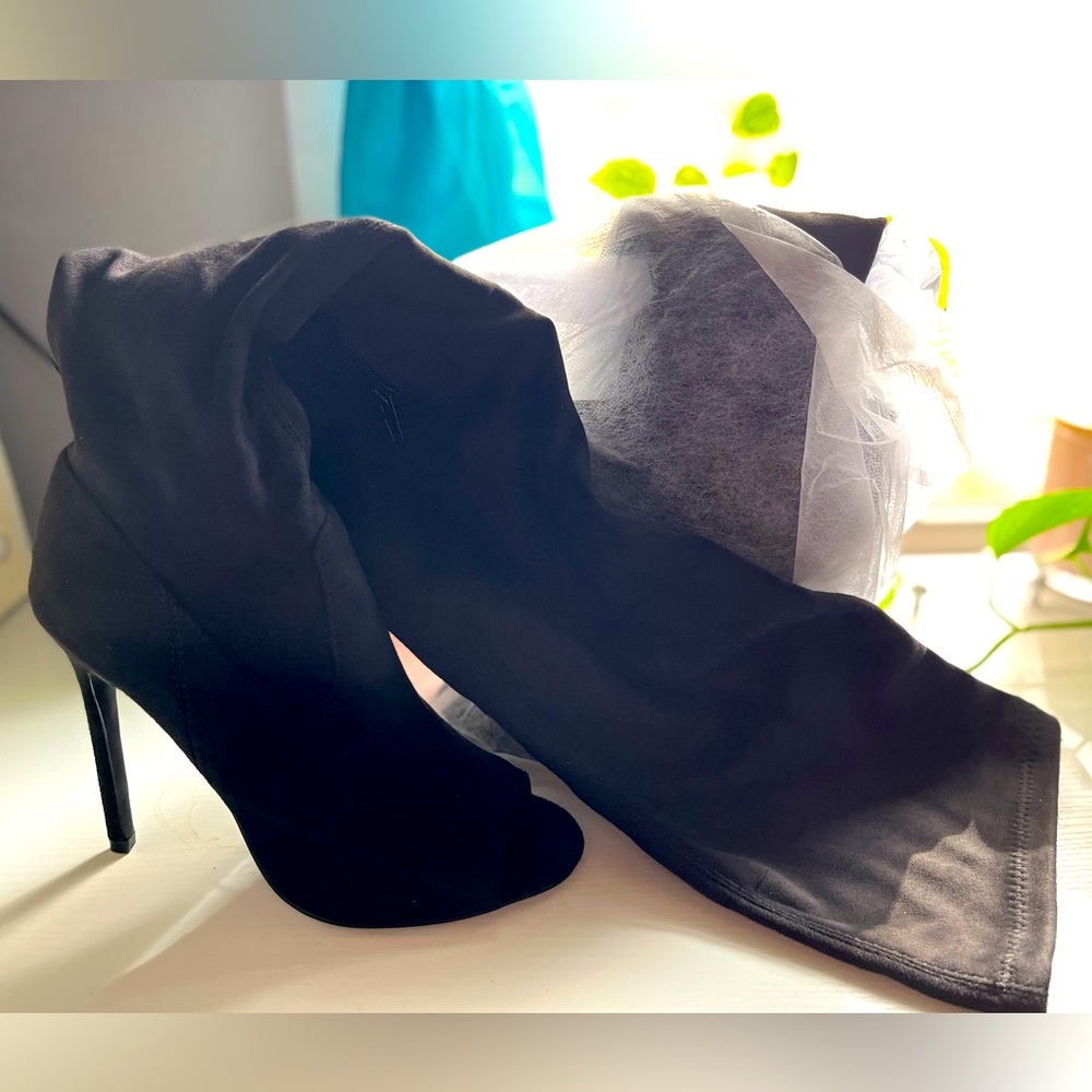 Lori Thigh High Peep Toe Boot. Size 8. Never worn.
